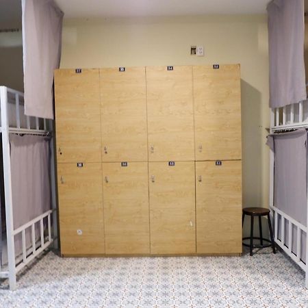 Vy Da Backpacker Hostel Ho Chi Minh-stad Buitenkant foto