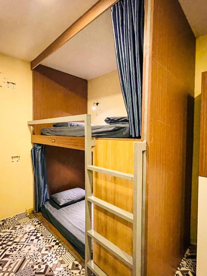 Vy Da Backpacker Hostel Ho Chi Minh-stad Buitenkant foto