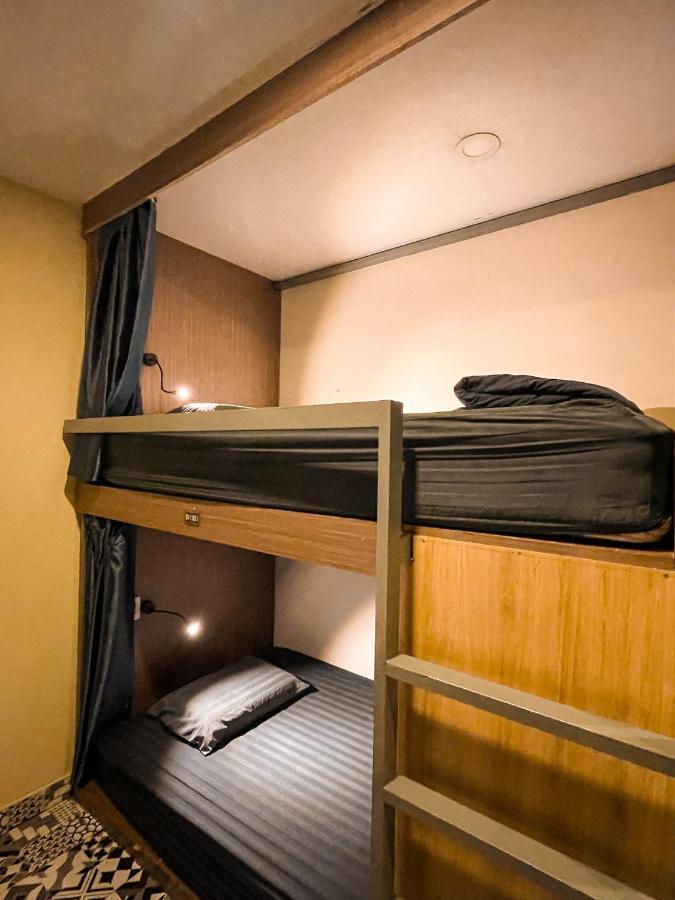 Vy Da Backpacker Hostel Ho Chi Minh-stad Buitenkant foto