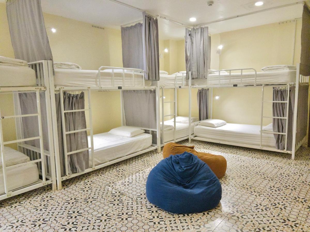 Vy Da Backpacker Hostel Ho Chi Minh-stad Buitenkant foto