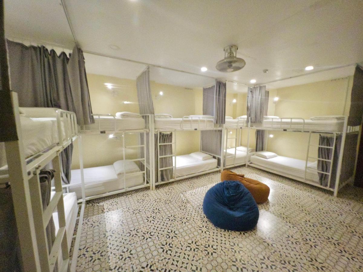 Vy Da Backpacker Hostel Ho Chi Minh-stad Buitenkant foto