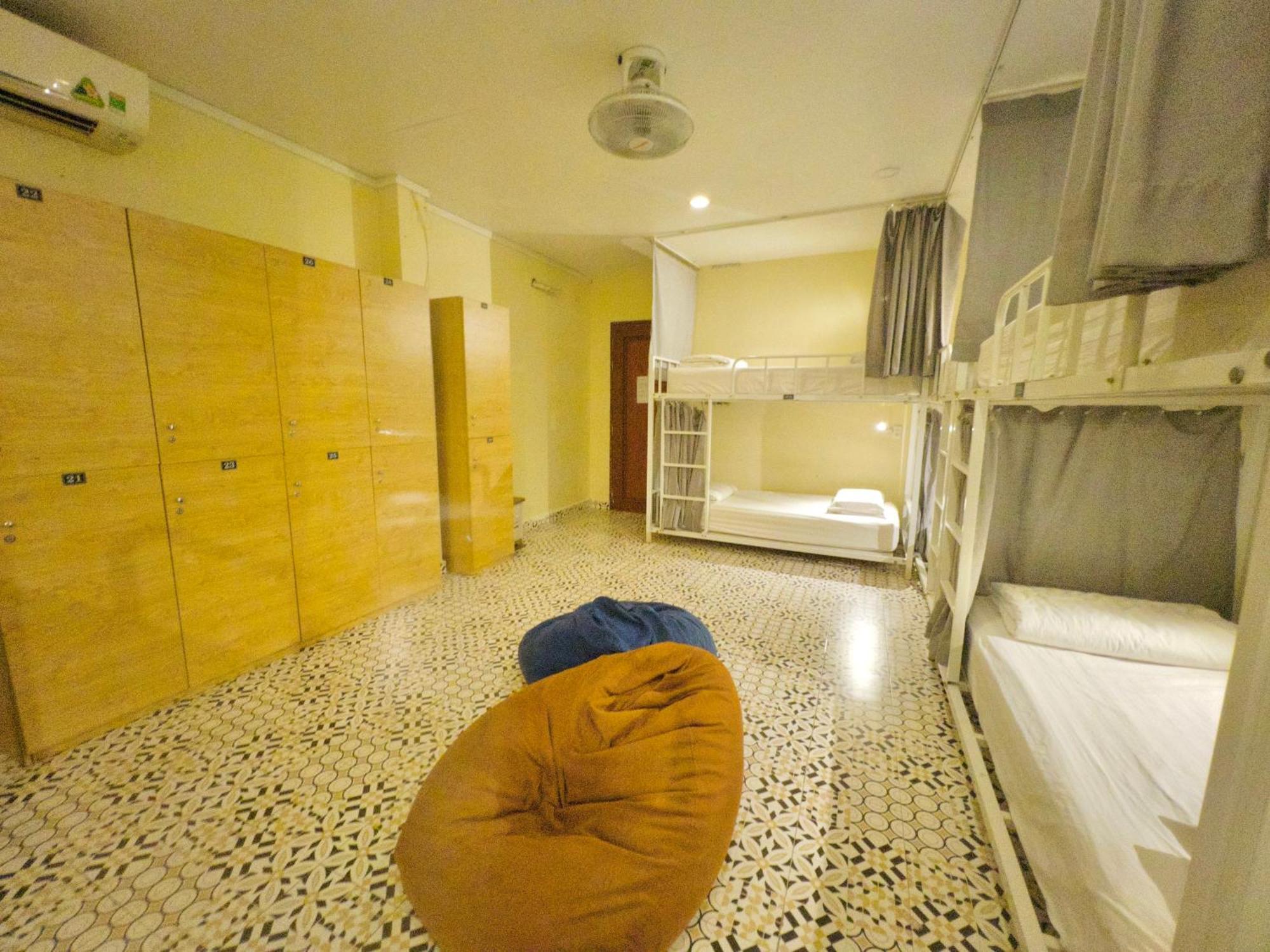 Vy Da Backpacker Hostel Ho Chi Minh-stad Buitenkant foto