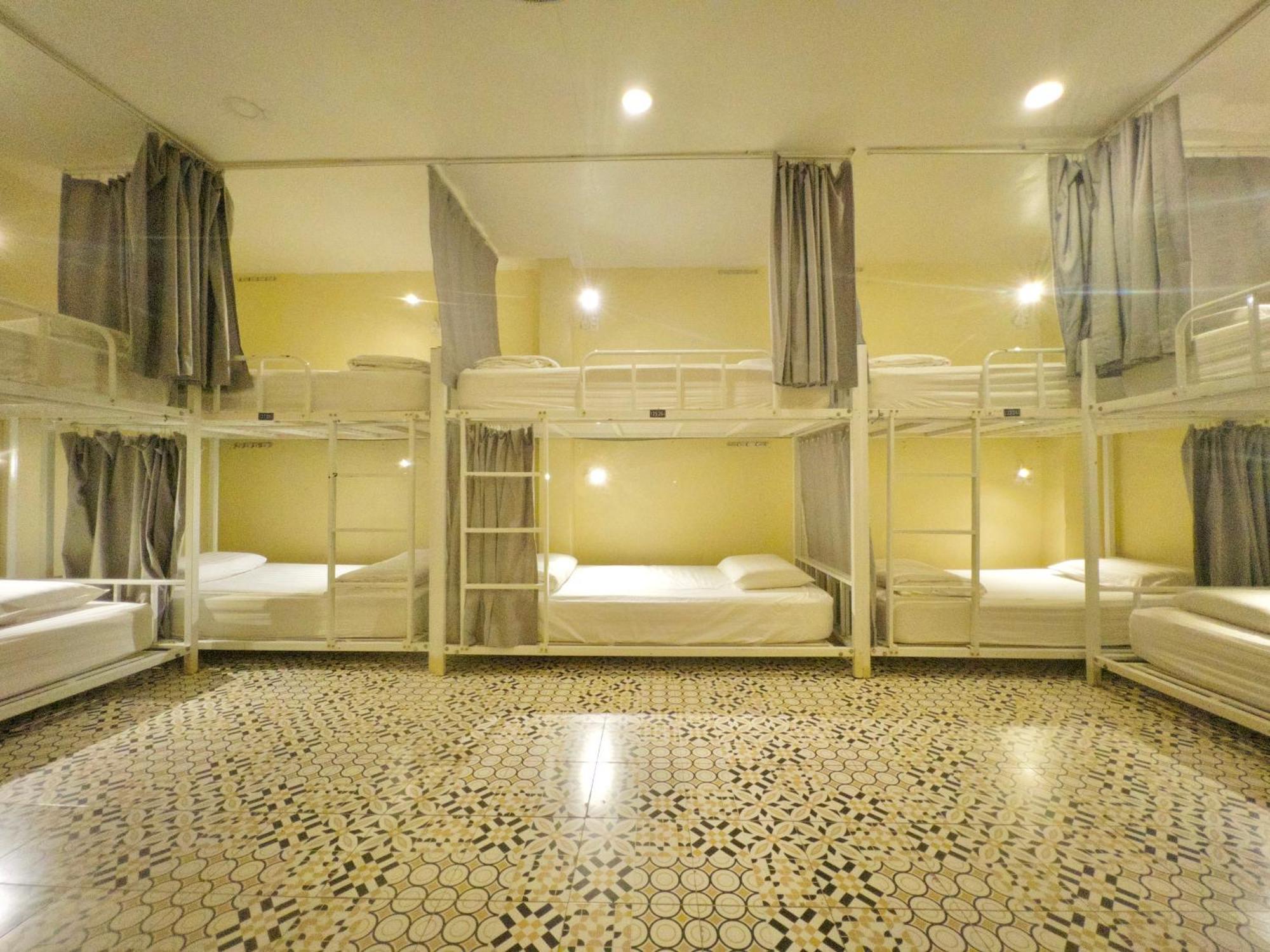 Vy Da Backpacker Hostel Ho Chi Minh-stad Buitenkant foto